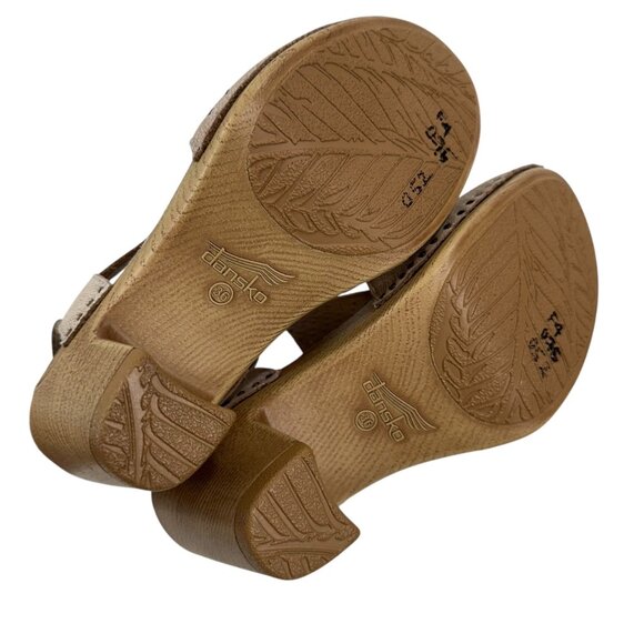 Dansko Beige Leather Perforated Slingback Sandals Wood-Look Block Heel SZ 36 - Picture 7 of 16